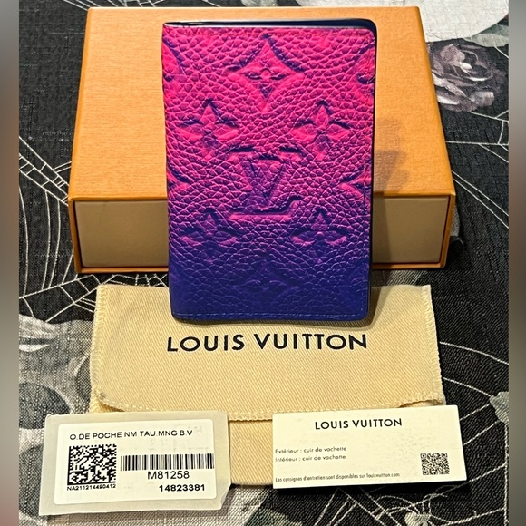 Louis Vuitton Virgil Abloh Taurillon Illusion Pocket Organizer Bleu Rose Wallet - Picture 1 of 16